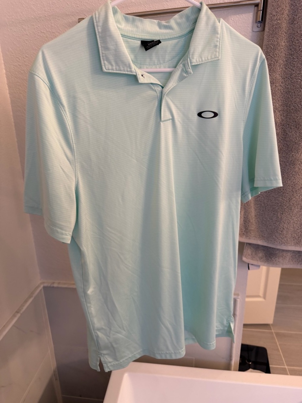 Oakley Men's Mint Green Short Sleeve Polo